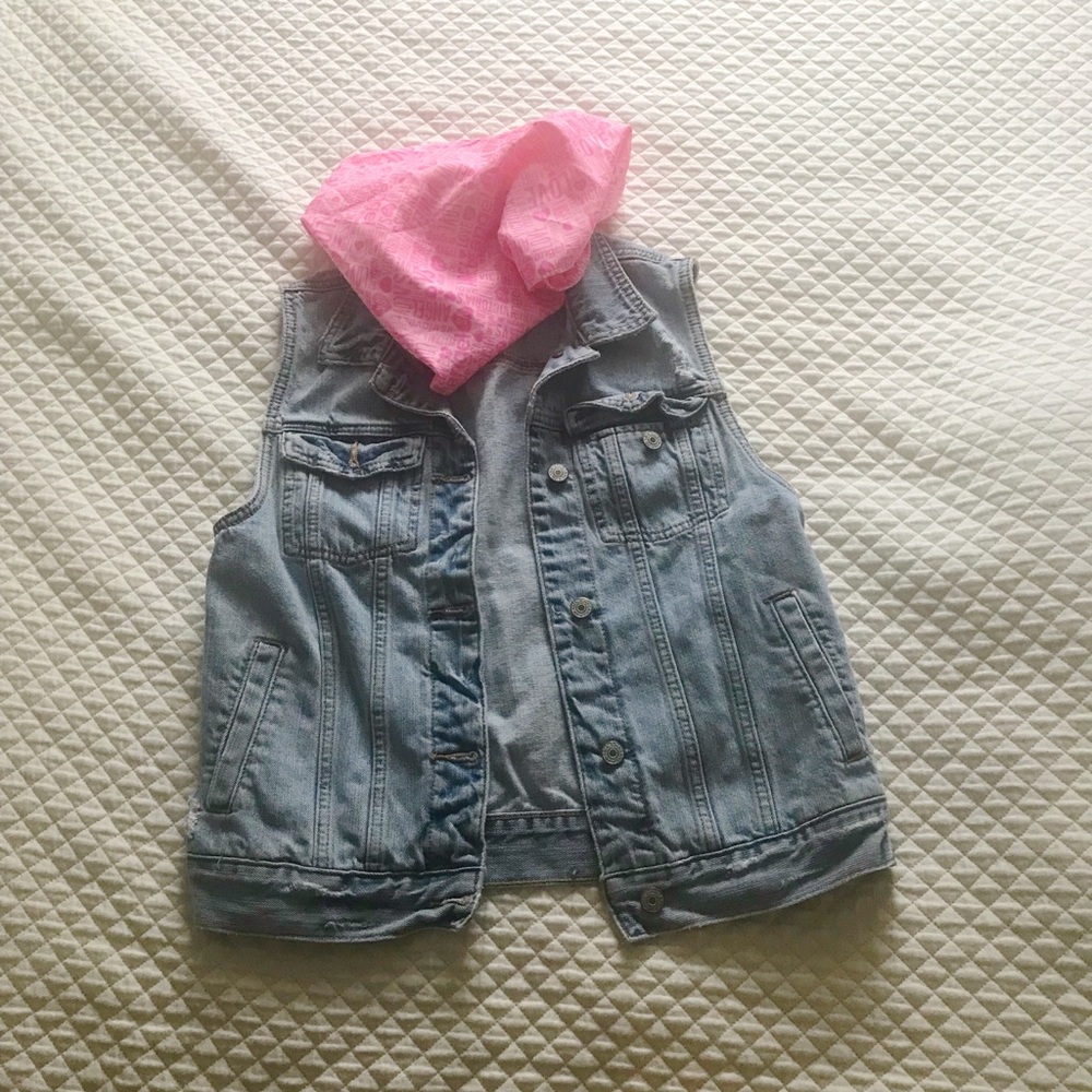 Light wash denim vest